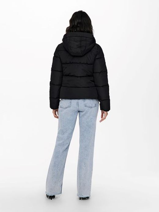 Chaqueta con capucha alcochada Only Black