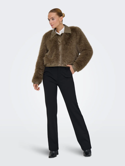 Chaqueta corta combinada de pelo Only Mountain Spring