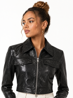 Chaqueta corta con estampado piel de serpiente Only Pineneedle