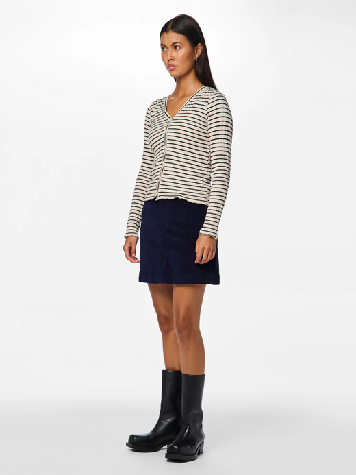Chaqueta corta con rayas y botones Pieces Birch