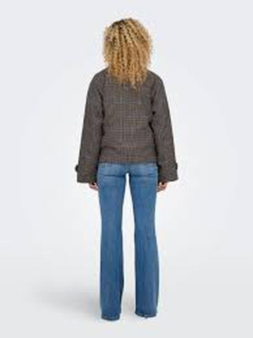 Chaqueta corta cruzada pata de gallo Only Humus