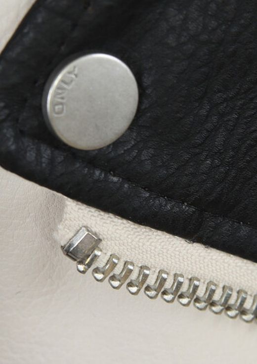 Chaqueta corta polipiel combinada Only Pumice Stone