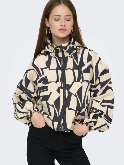 Cortavientos corto con estampado abstracto Only Nomad