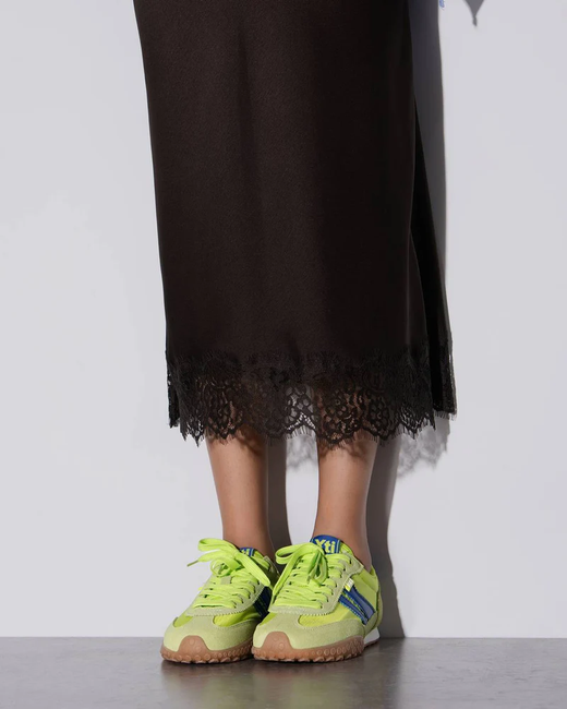 Deportivo con cordones contrastado Xti Pistacho