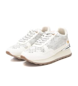 Deportivo con cordones metalizado Xti Blanco