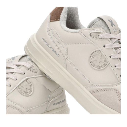 Deportivo con cordones monocolor Xti Beige