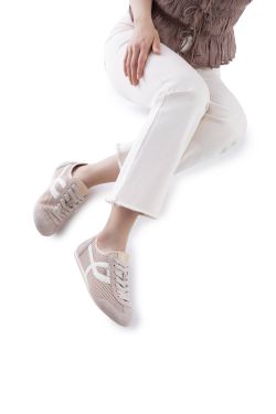 Deportivo con cordones y con rejilla Xti Beige