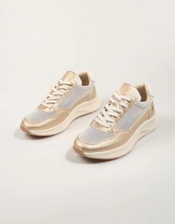 Deportivo rejilla con cordones Xti Oro