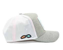 Gorra de microrejilla Bugs Bunny Capslab Light Grey Mela