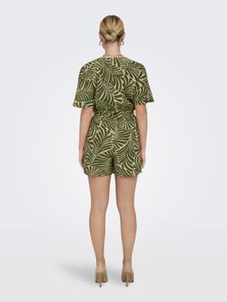 Mono corto con estampado hojas tropicales Only Kalamata