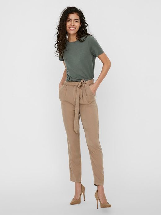 Pantalón ancho con cinturón Vero Moda Silver Mink