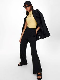 Pantalón canalé ancho Only Black