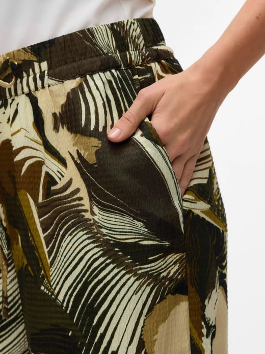 Pantalón con estampado tropical multicolor Vero Moda Mermaid