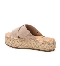 Sandalia de tiras con suela de esparto Xti Beige