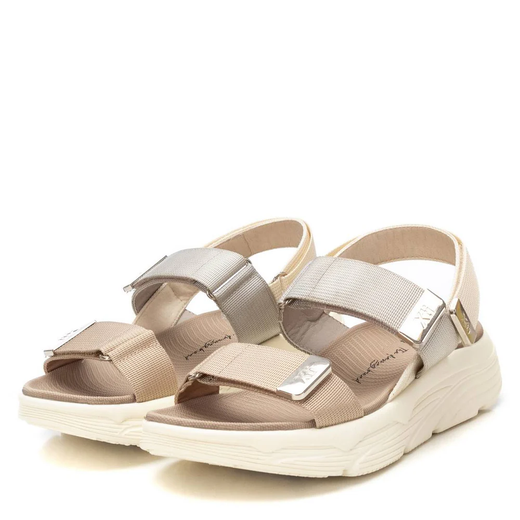Sandalia de tiras tricolor Xti Beige