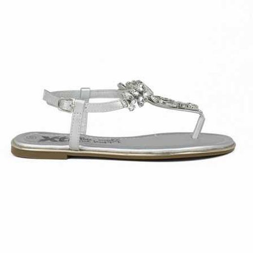 Sandalia plana con detalles brillantes en enpeine Xti Plata