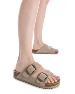 Sandalia plana serraje bio con hebillas Xti Beige
