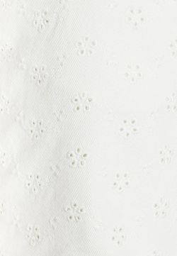 Shorts 5 bolsillos con bordados Only Cloud Dancer