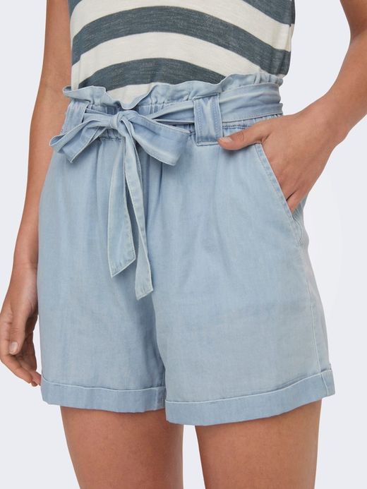 Shorts ancho con goma y cinturón Only Light Blue Den