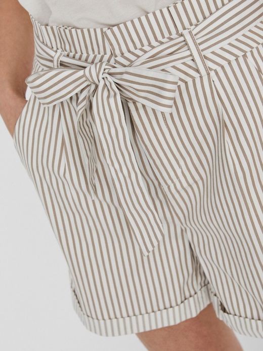 Short large à rayures et ceinture Vero Moda Snow White