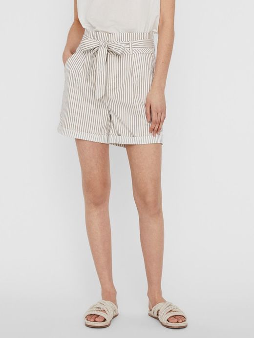 Short large à rayures et ceinture Vero Moda Snow White