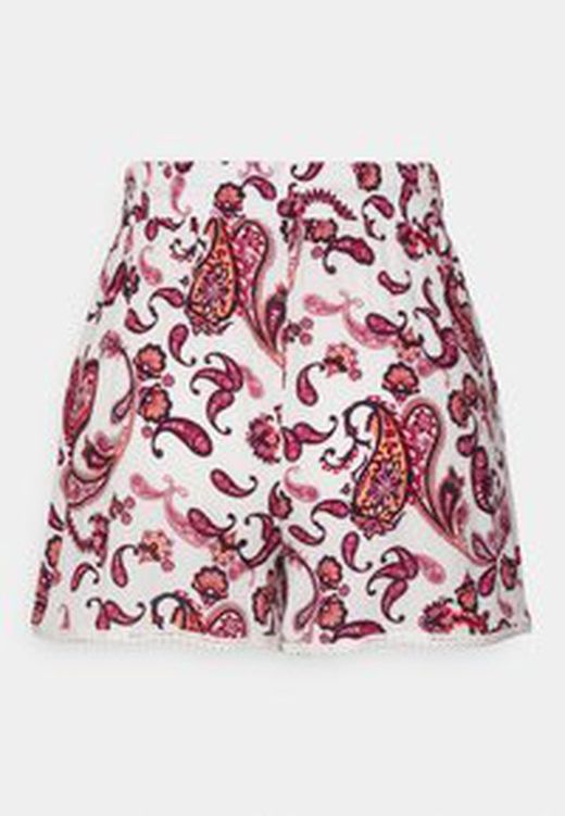 Shorts estampado con detalle calado Vero Moda Snow White