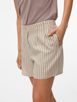 Shorts HW con goma con rayas diplomáticas Vero Moda Silver Lining / Anja Obsi