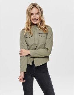 Sobrecamisa militar con repunteados Only Kalamata
