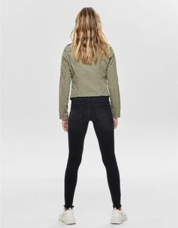 Sobrecamisa militar con repunteados Only Kalamata