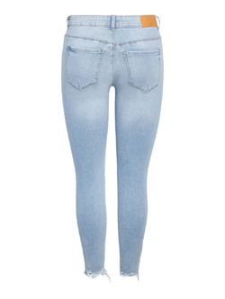 Tejano 5 bolsillos tobillero con rotos Noisy May Light Blue Den