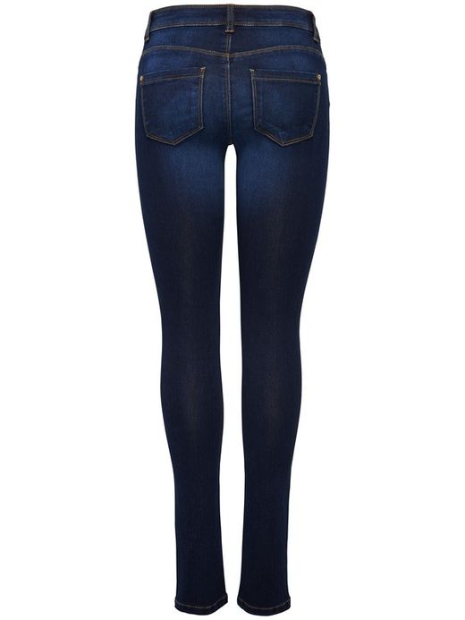 Getragener elastischer Basic Denim nur dunkelblau