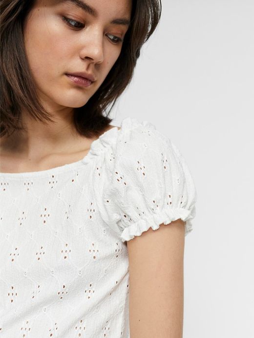 Top bordado con manga abullonada Vero Moda Snow White
