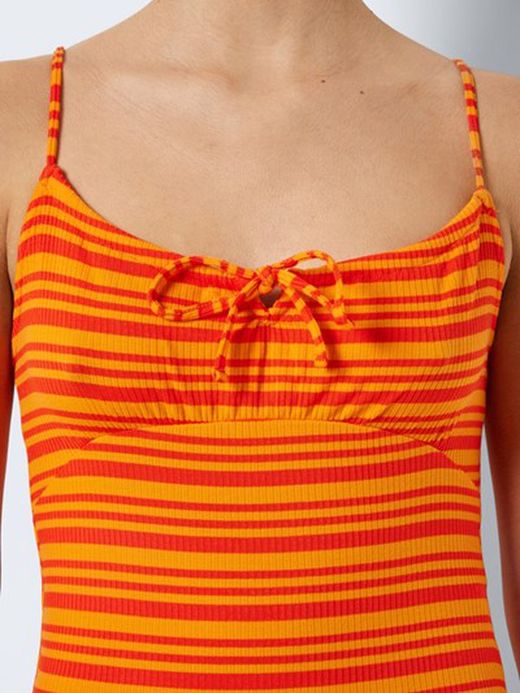 Vestido canalé rayas horizontales Noisy May Cherry Tomato