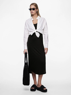 Vestido de tirantes con detalle efecto metalizado Pieces Black