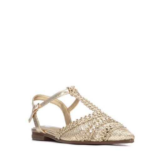 Zapato plano con calados metalizados Xti Oro