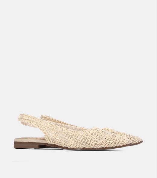 Zapato plano con calados Xti Beige