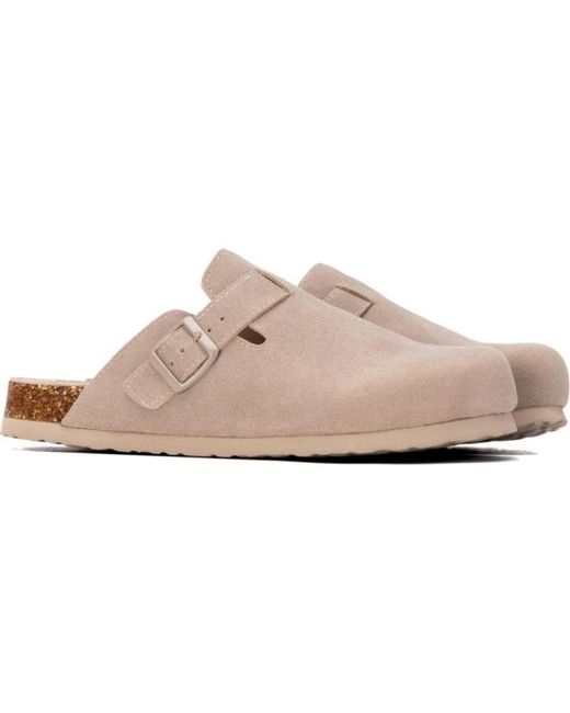 Zueco antelina con hebilla Xti Beige