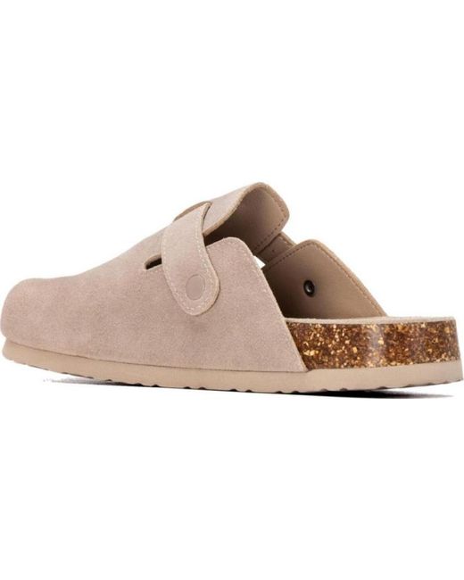 Zueco antelina con hebilla Xti Beige